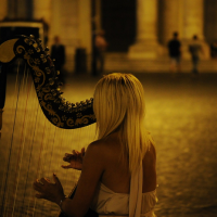 Harpe musique femme rue pixabay